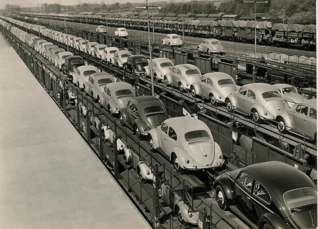 Blog de carrosnosangue : Carros antigos / Carros no sangue / Dkw / Aero Willys / Caminhões Antigos / Ônibus Antigos / Vemag /, Fabrica da VW na Alemanha Década 60